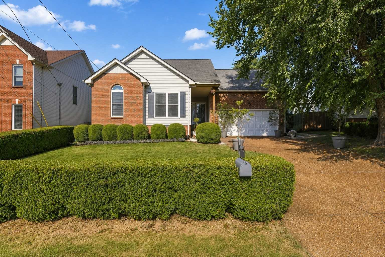 1304 Crestfield Dr Nashville Tennessee United States, for Sale, residential, Adam Hanes, LPT Realty