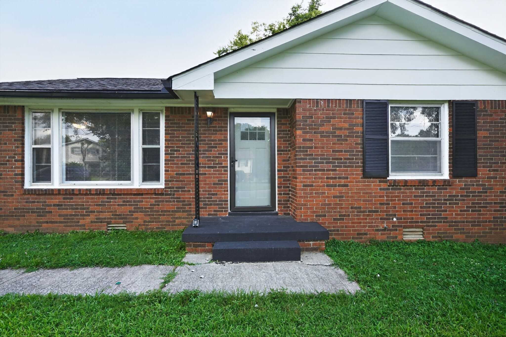 736 Roman Dr Nashville Tennessee United States, for Sale, residential, Adam Hanes, LPT Realty