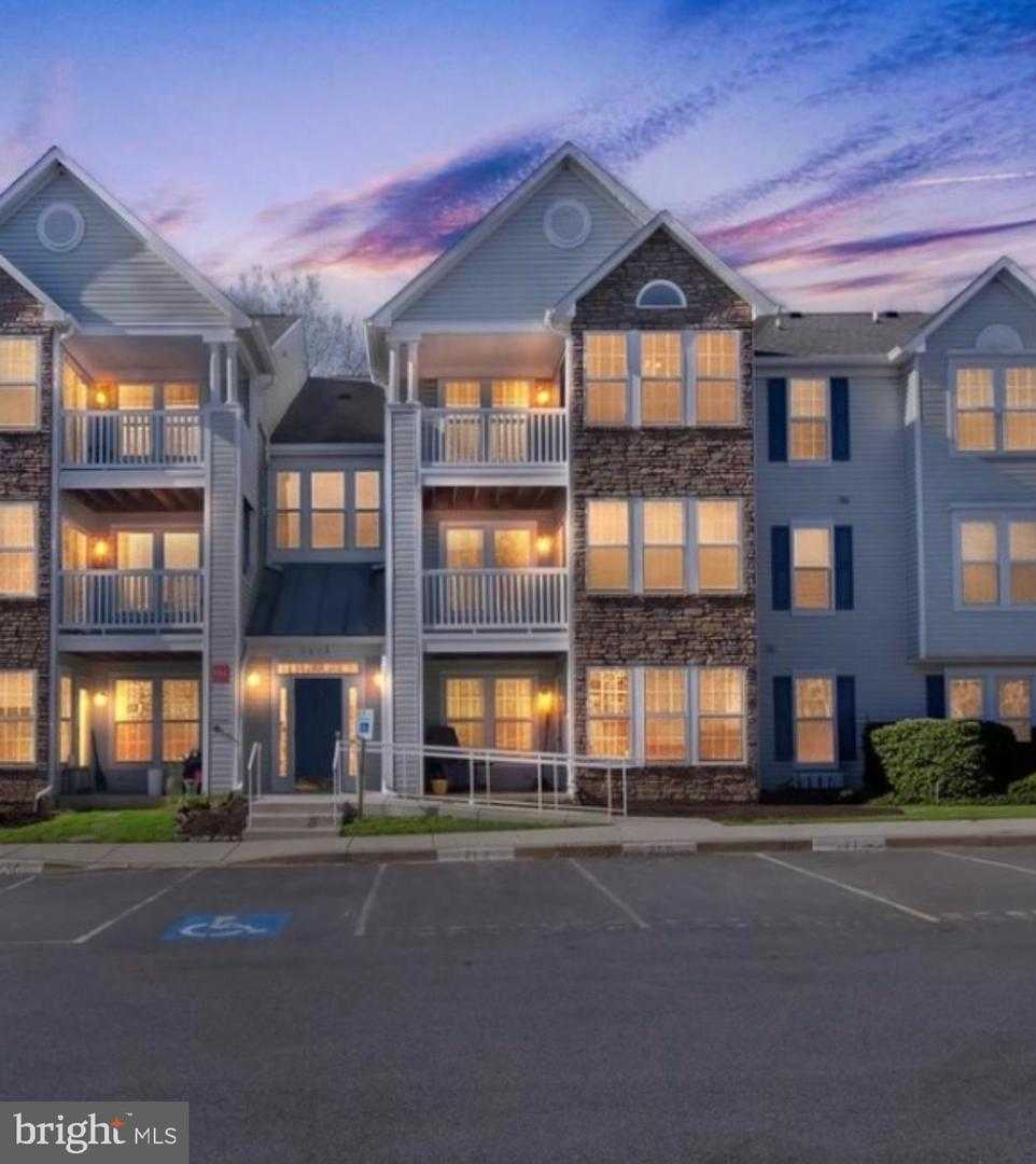 6400 WEATHERBY COURT APT M Frederick Maryland United States, for Sale, residential, Mona Smith, InCom Demo Office