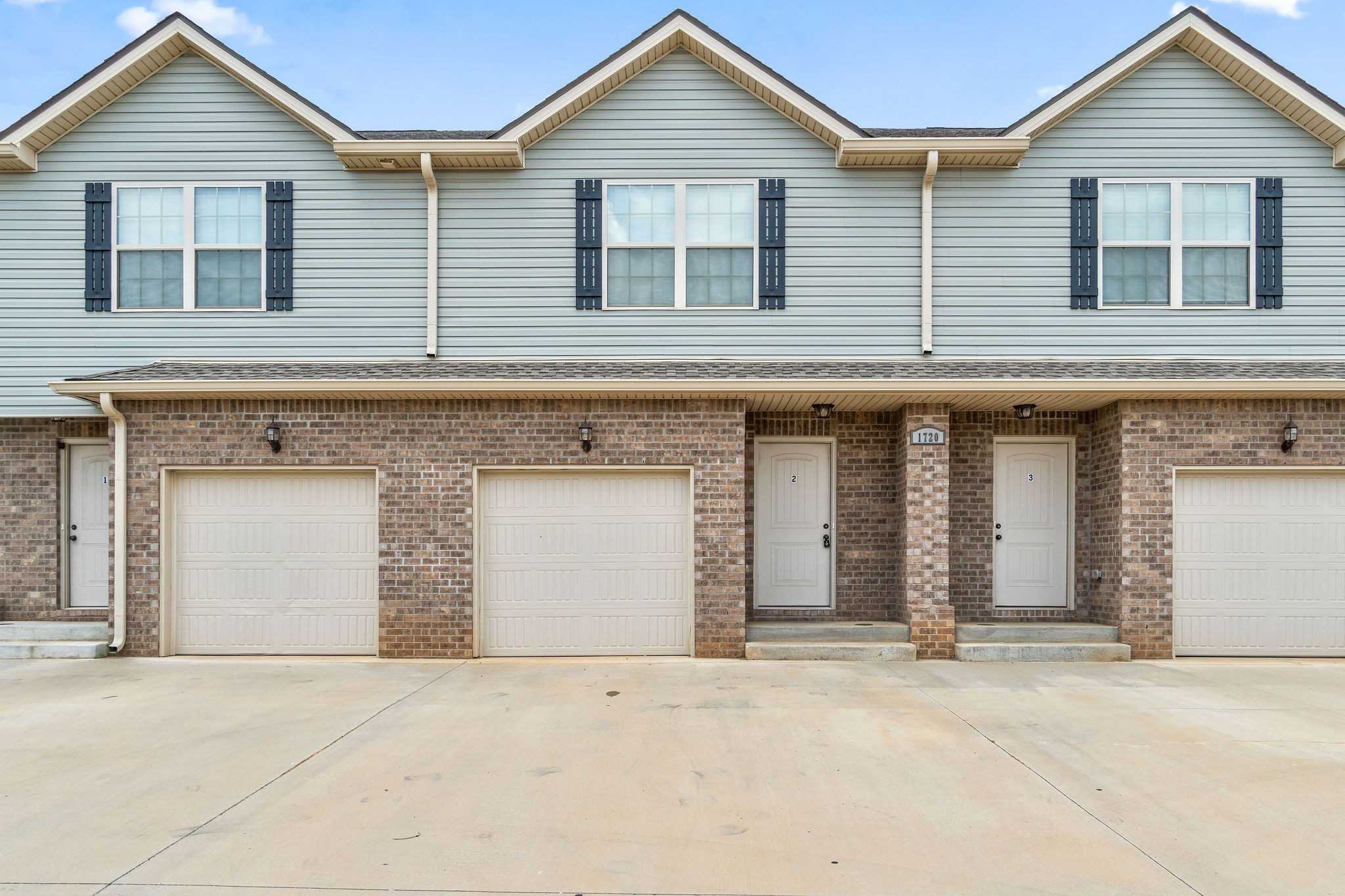 1720 Manning Dr  APT 2 Clarksville Tennessee United States, for Rent, residential, Rebekah  Sprabary, Sweet Home Realty & Property Management