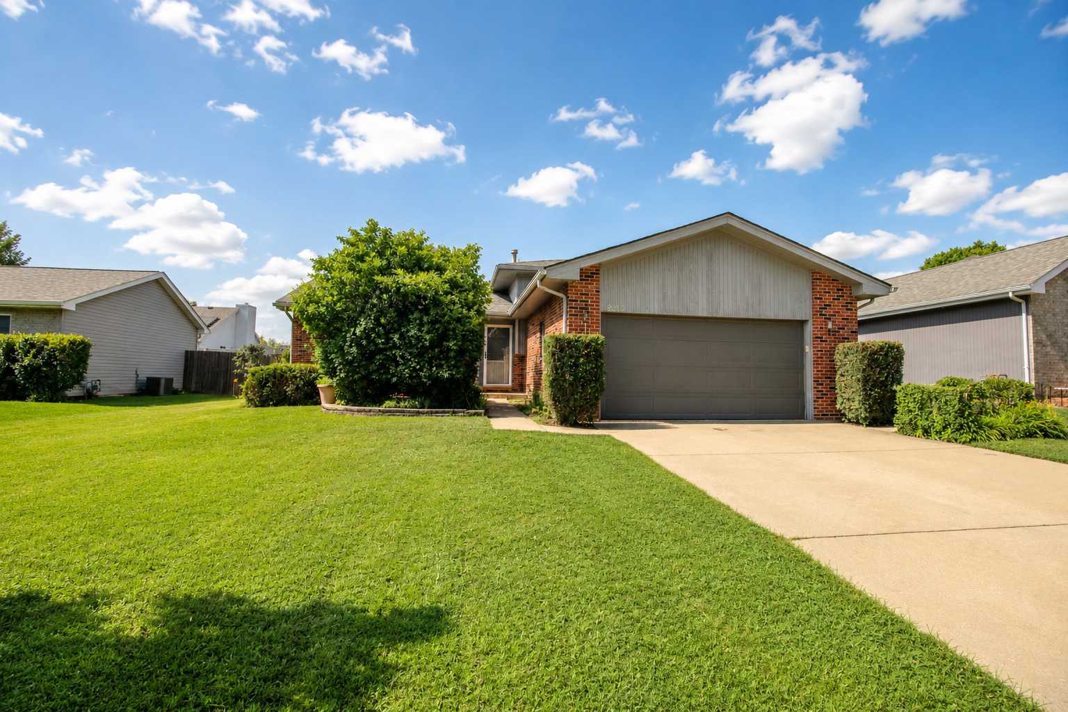 2212 SUSANNA Way Crest Hill Illinois United States, for Sale, residential,  , Alpha 7 Realty