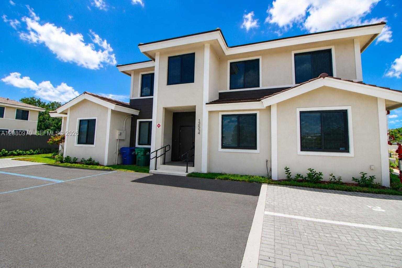 12554 SW 194th St  APT B Miami Florida United States, for Rent, residential, Sandra Benkahla, The 305 Agency