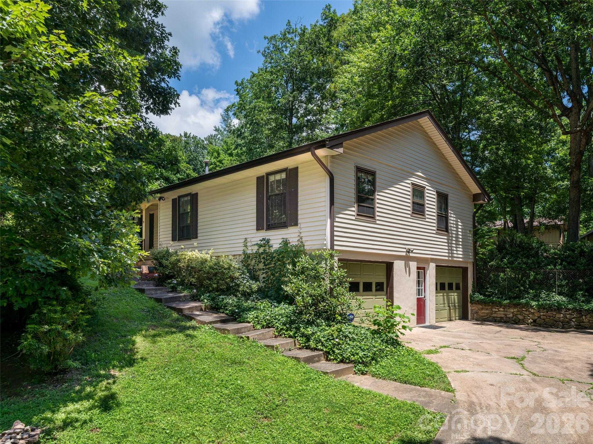 14 Forest Ridge Drive Arden North Carolina United States, for Sale, residential, Toby Davis, RE/MAX RESULTS REALTY