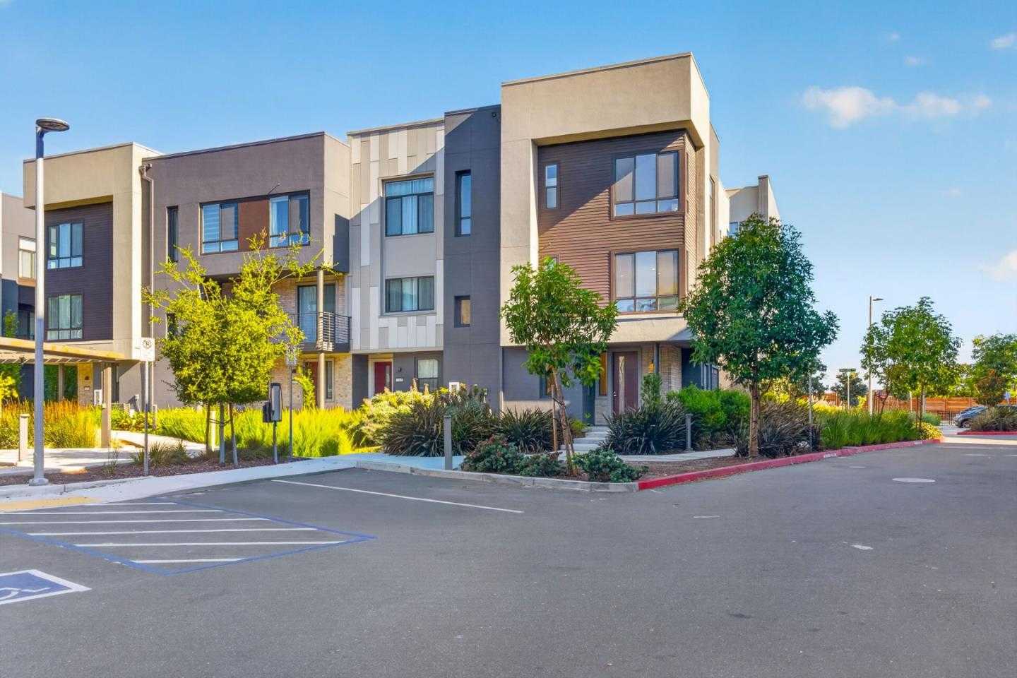 3891 Vanguard Common  APT 1004 Fremont California United States, for Sale, residential, Ethan Lazzareschi, REALTY EXPERTS