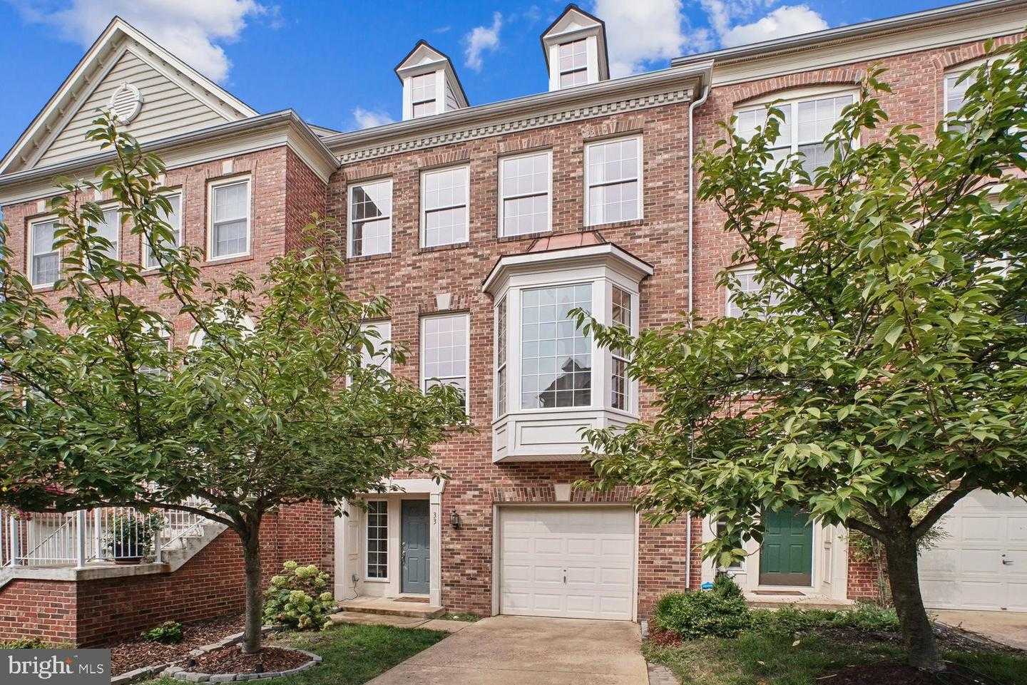 33 ARELL COURT Alexandria Virginia United States, for Rent, residential, Bruno Tarquinii, Fairfax Realty Premier
