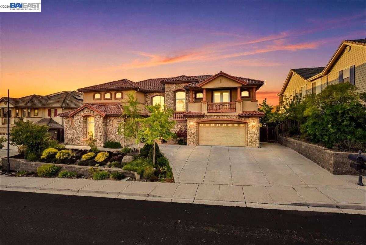 2851 E Cog Hill Ter Dublin California United States, for Sale, residential, Dylan  Jones, Compass Realty 