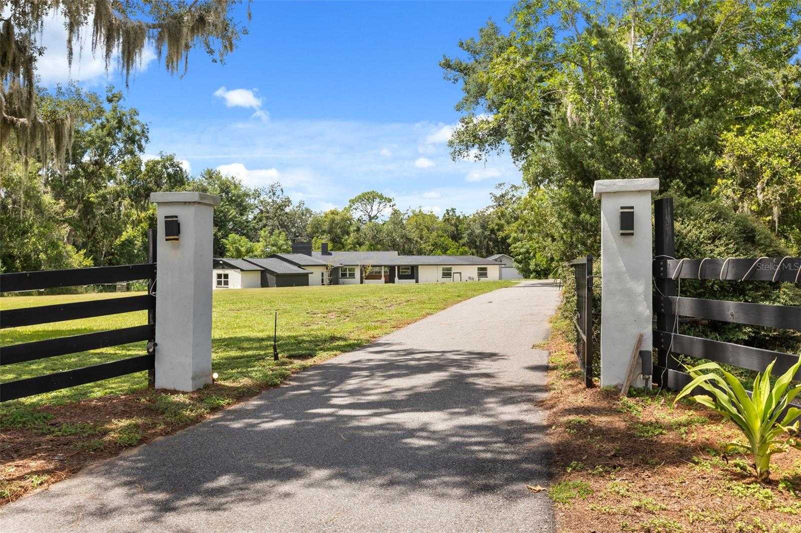 1602 COUNTRY CLUB ROAD Eustis Florida United States, for Sale, residential,  , Success Home Sales