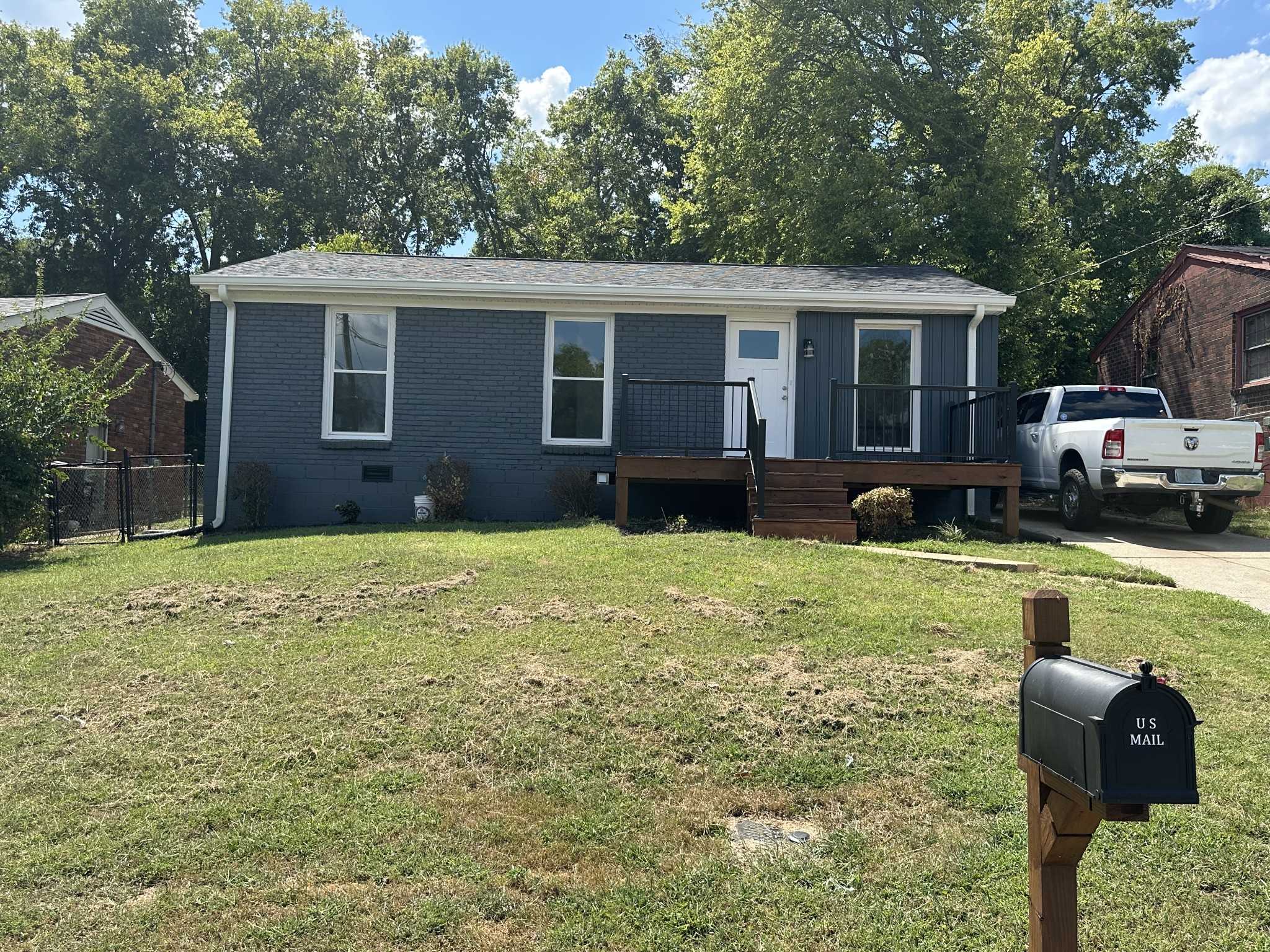 3337 Olsen Ln Nashville Tennessee United States, for Sale, residential, Adam Hanes, LPT Realty