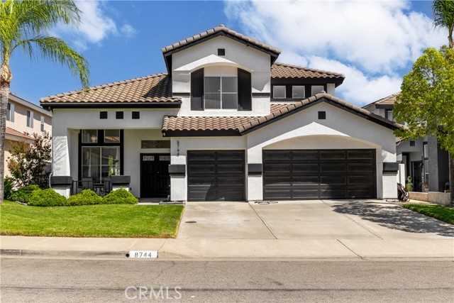 8744 Medford Riverside California United States, for Sale, residential, Jennifer Singh, InCom Brokerage Example