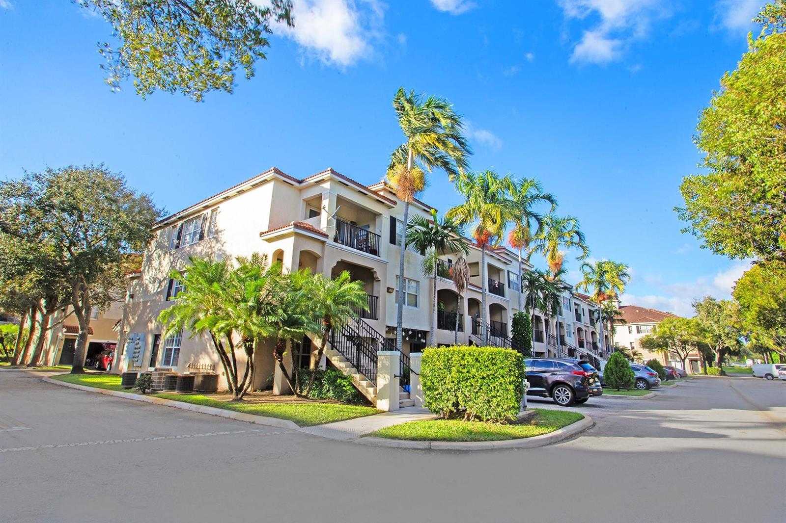 5860 W Sample Road APT 204 Coral Springs Florida United States, for Sale, residential, Pierre J Denis, Realty 100