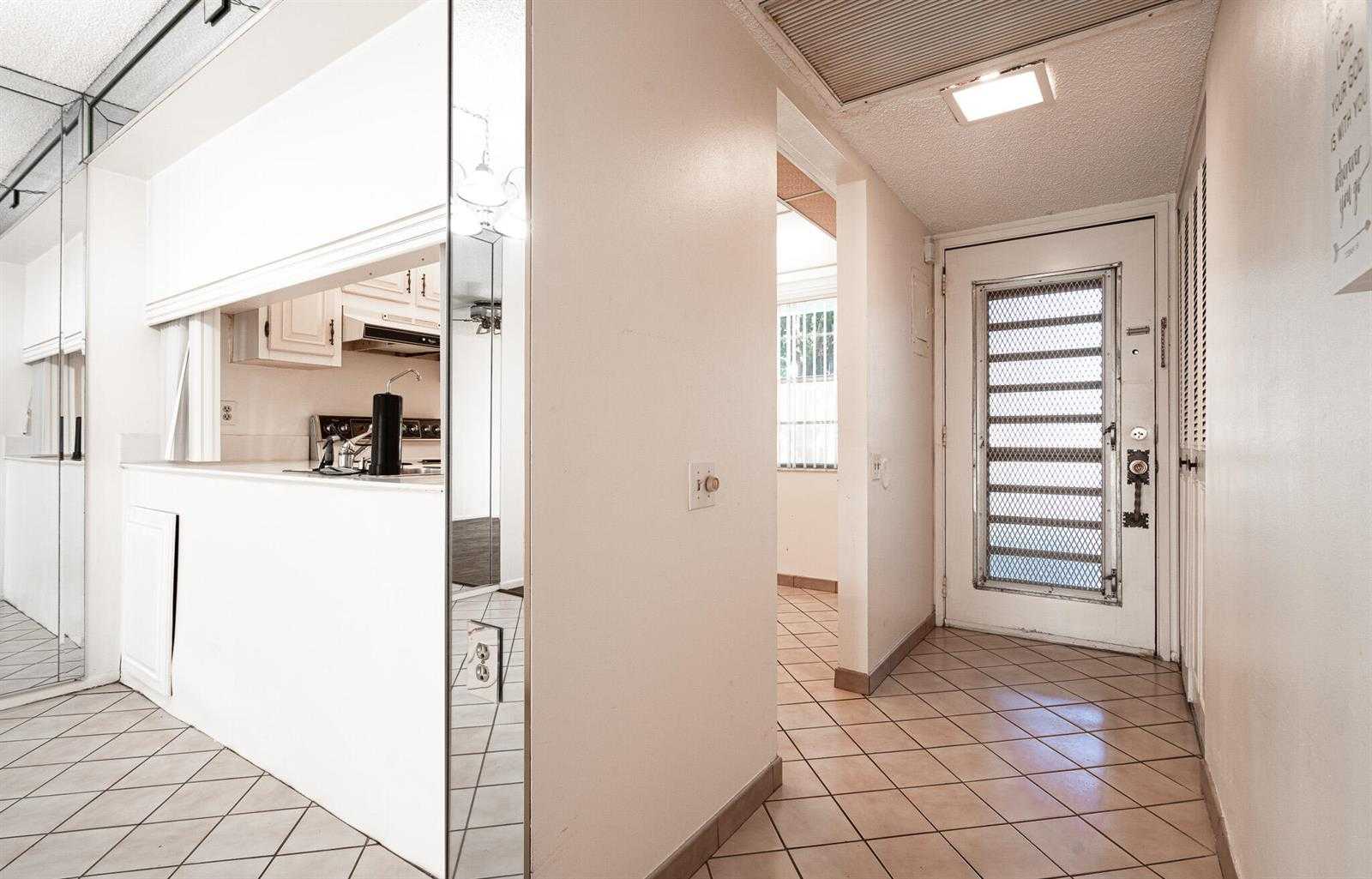 4602 Martinique Way APT E1 Coconut Creek Florida United States, for Sale, residential,  , Phoenix Realtors LLC
