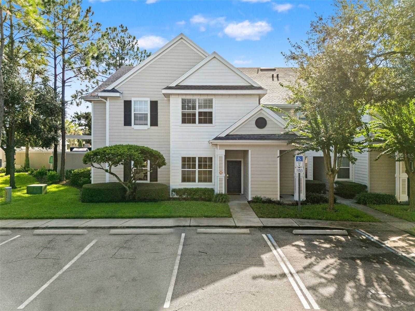 431 SOUTHERN PECAN CIRCLE APT 101 Winter Garden Florida United States, for Sale, residential, Zaira Mejia, Spaces & Styles Group