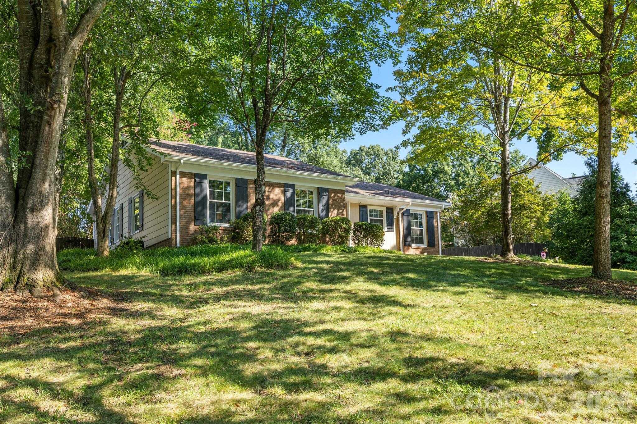 11714 Painted Tree Road Charlotte North Carolina United States, for Sale, residential, Kristen Haynes, New Home Buyers Brokers / Realty Pros
