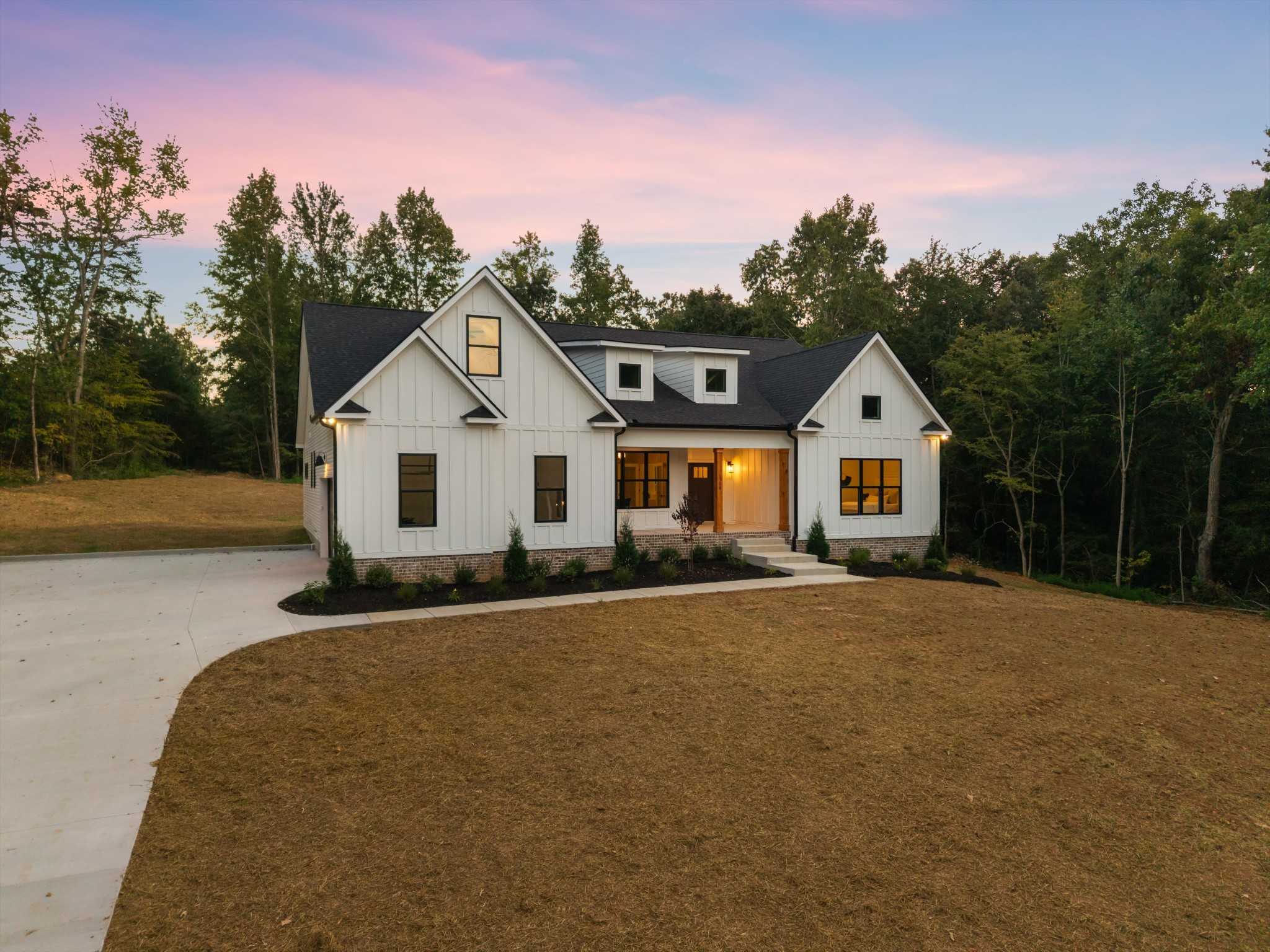 1708 Hogue Rd Clarksville Tennessee United States, for Sale, residential, Sandra Hester, Keystone Realty and Management