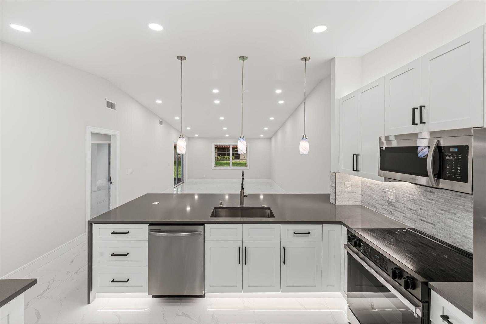 6083 MILLINGTON Way APT 6083 Delray Beach Florida United States, for Sale, residential,  , Phoenix Realtors LLC