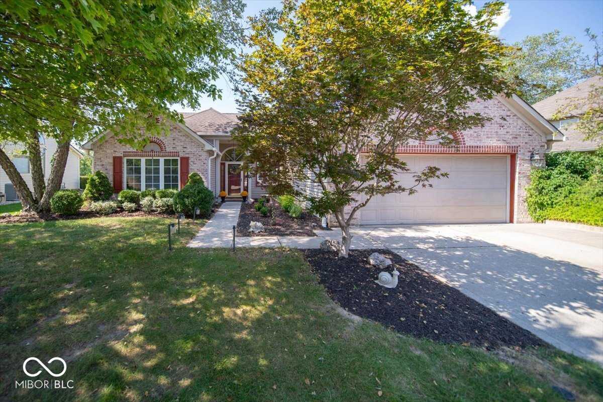 11134 Midnight Pass Fishers Indiana United States, for Sale, residential, Amir Chaudhary, Kingsway Real Estate Brokerage