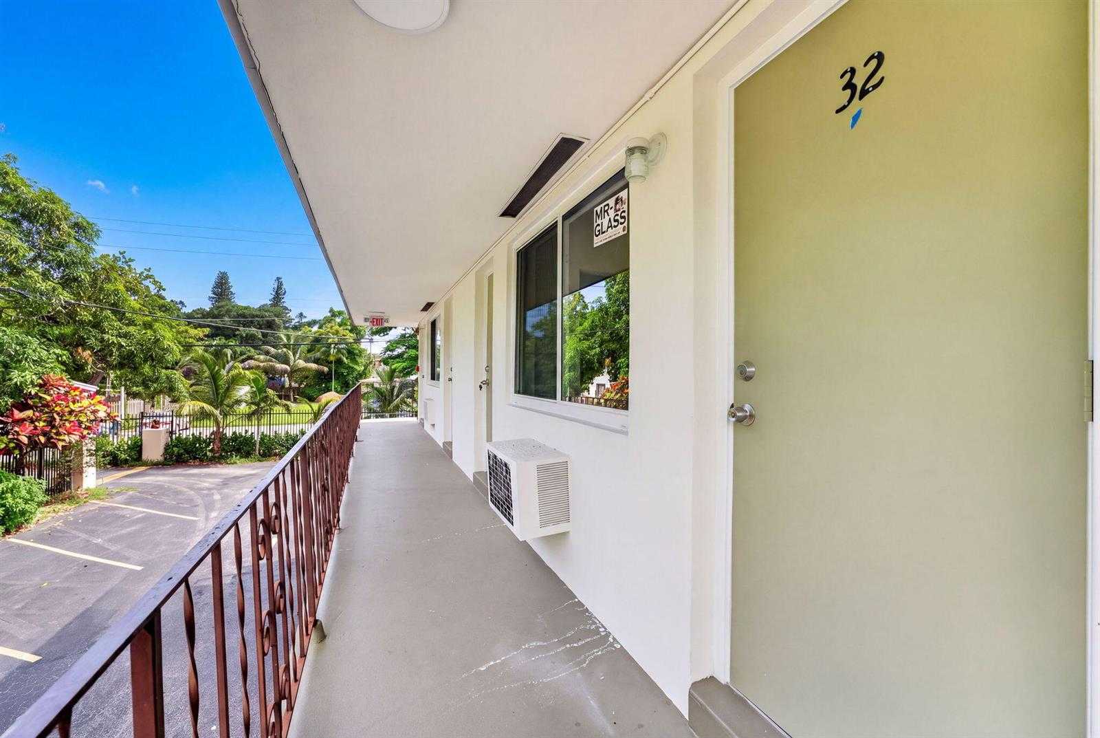 60 NW 79TH Street APT 32 Miami Florida United States, for Rent, residential, Sandra Benkahla, The 305 Agency