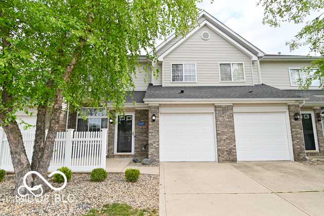 11437 Enclave Boulevard Fishers Indiana United States, for Sale, residential, Amir Chaudhary, Kingsway Real Estate Brokerage