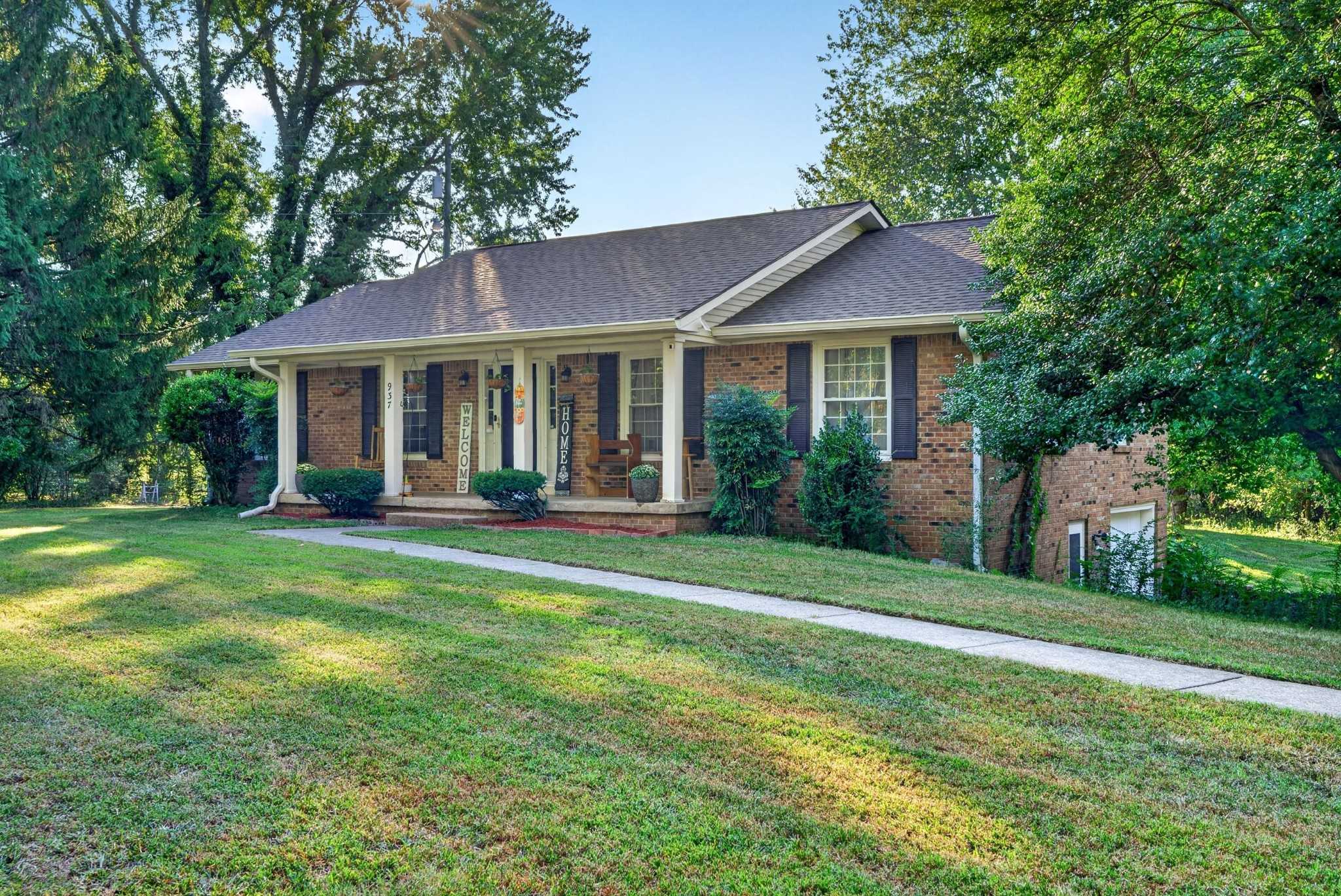 937 Needmore Rd Clarksville Tennessee United States, for Sale, residential, Adam Hanes, LPT Realty