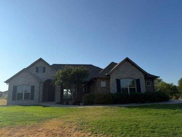 129 Turnberry Lane Corsicana Texas United States, for Sale, residential, Rita Vera, Central Metro Realty LLC