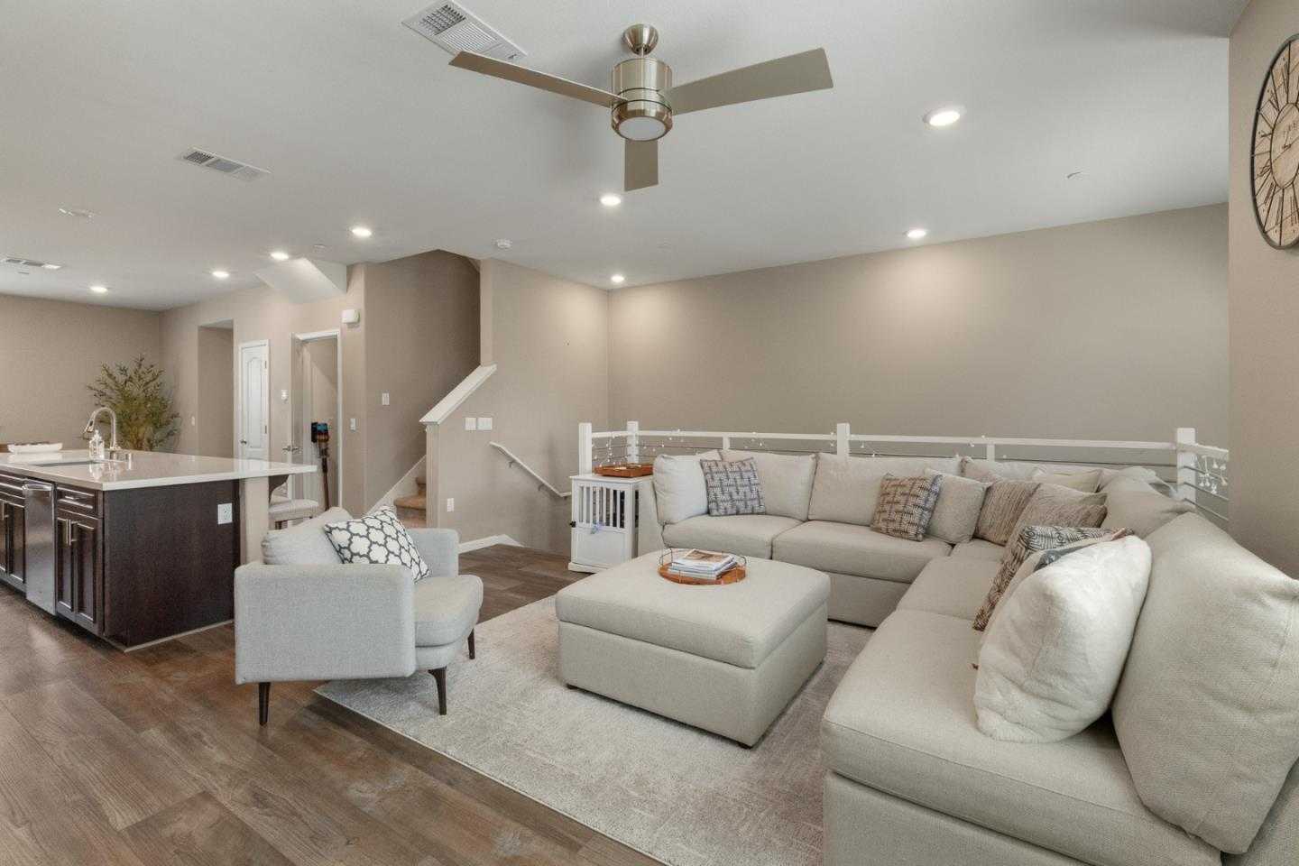 133 Llano De Los Robles Avenue  APT 3 San Jose California United States, for Sale, residential, Rosalie Frazier, InCom Example Brokerage
