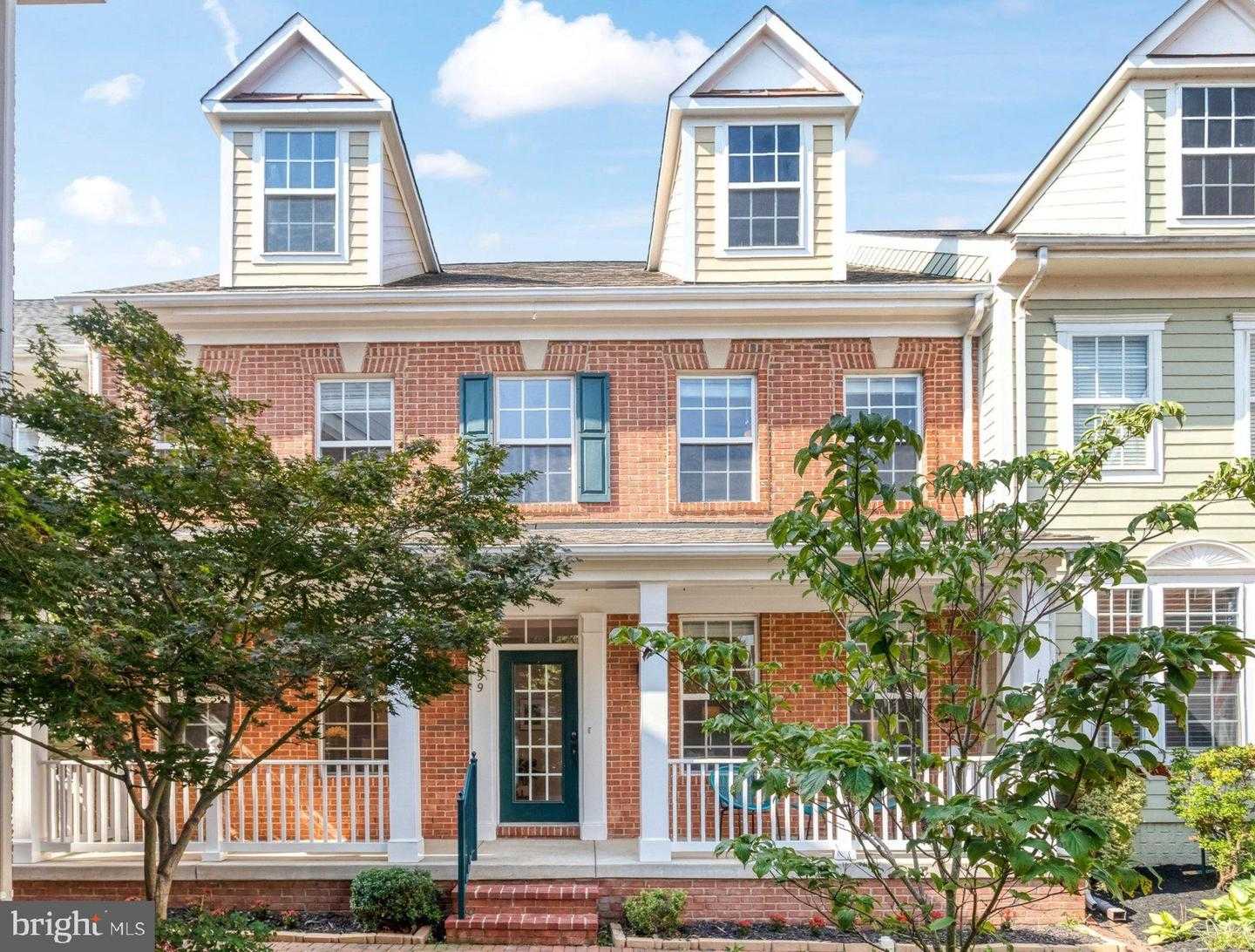 799 MONUMENT SQUARE Woodbridge Virginia United States, for Sale, residential,  , The Holly Group
