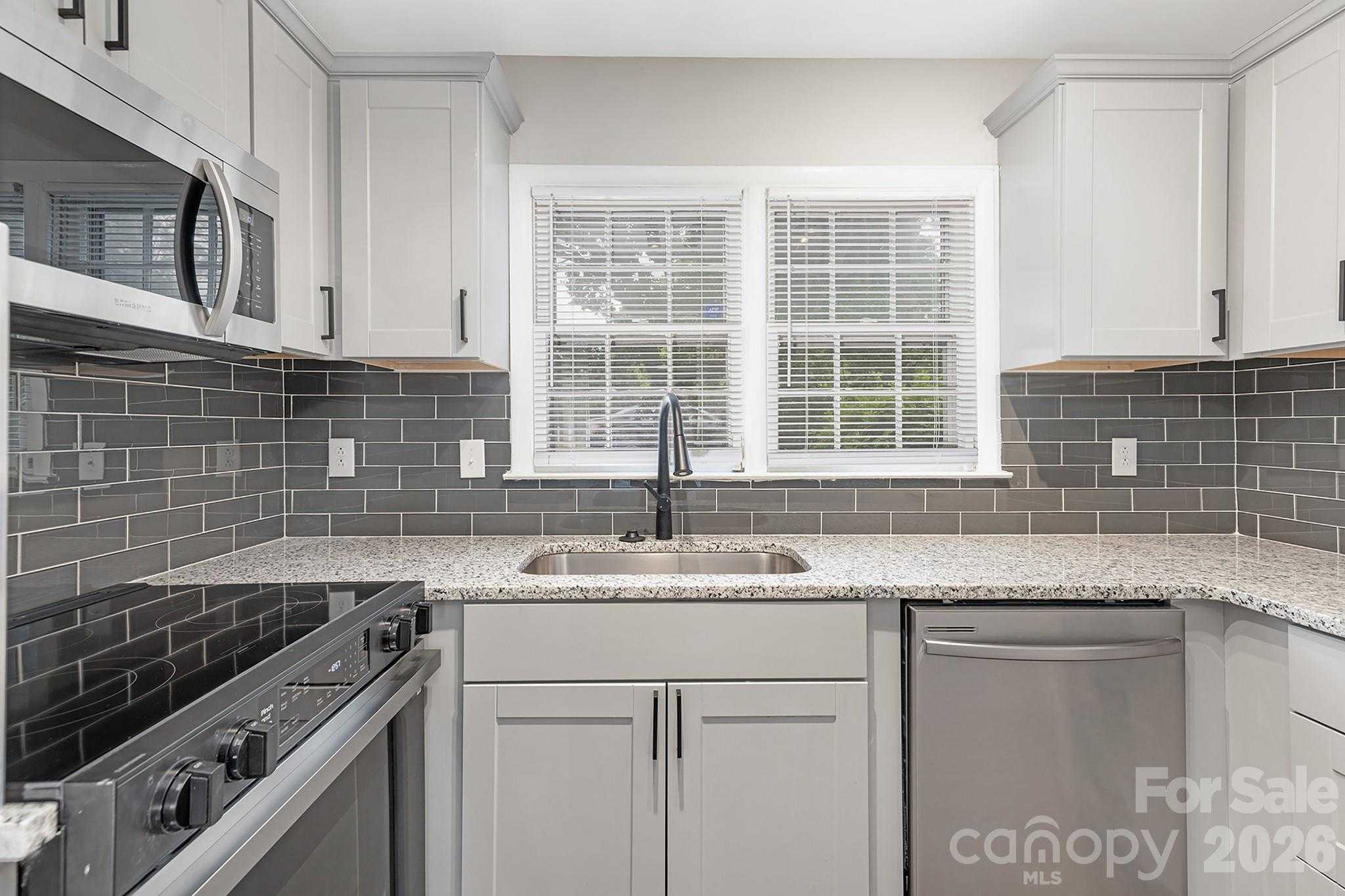 4601 Coronado Drive APT G Charlotte North Carolina United States, for Sale, residential, Kristen Haynes, New Home Buyers Brokers / Realty Pros