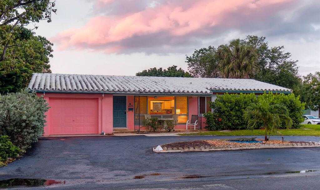 2355 NE 4TH Street Pompano Beach Florida United States, for Sale, residential,  , D'Lux Real Estate Services, LLC