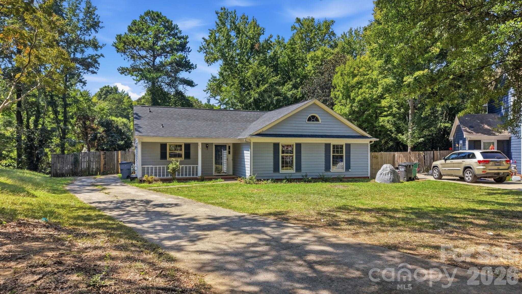 4301 Claybury Court Charlotte North Carolina United States, for Sale, residential, Kristen Haynes, New Home Buyers Brokers / Realty Pros