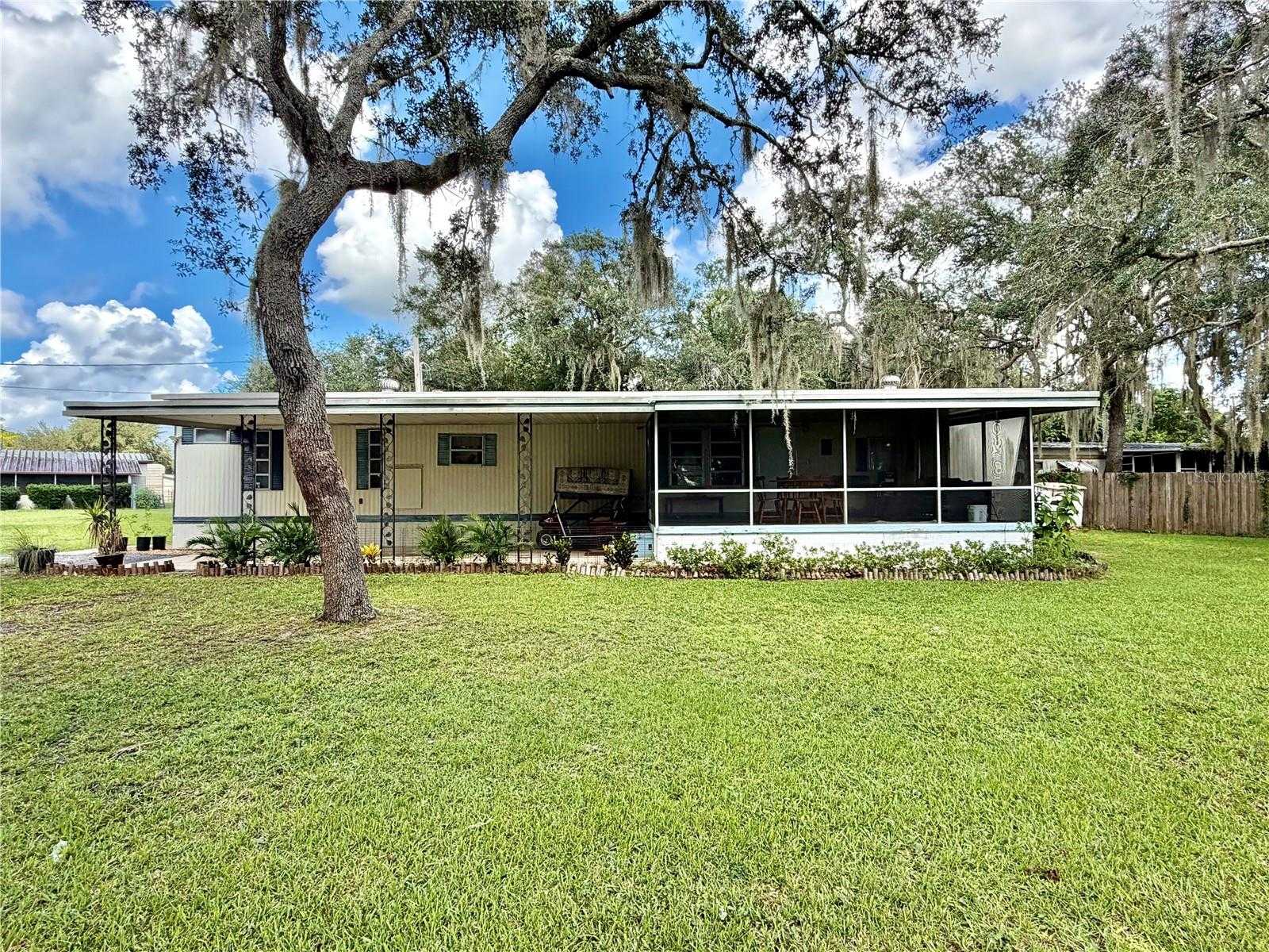 19049 SE 16TH PLACE Silver Springs Florida United States, for Sale, residential,  , The Mount Dora Group 