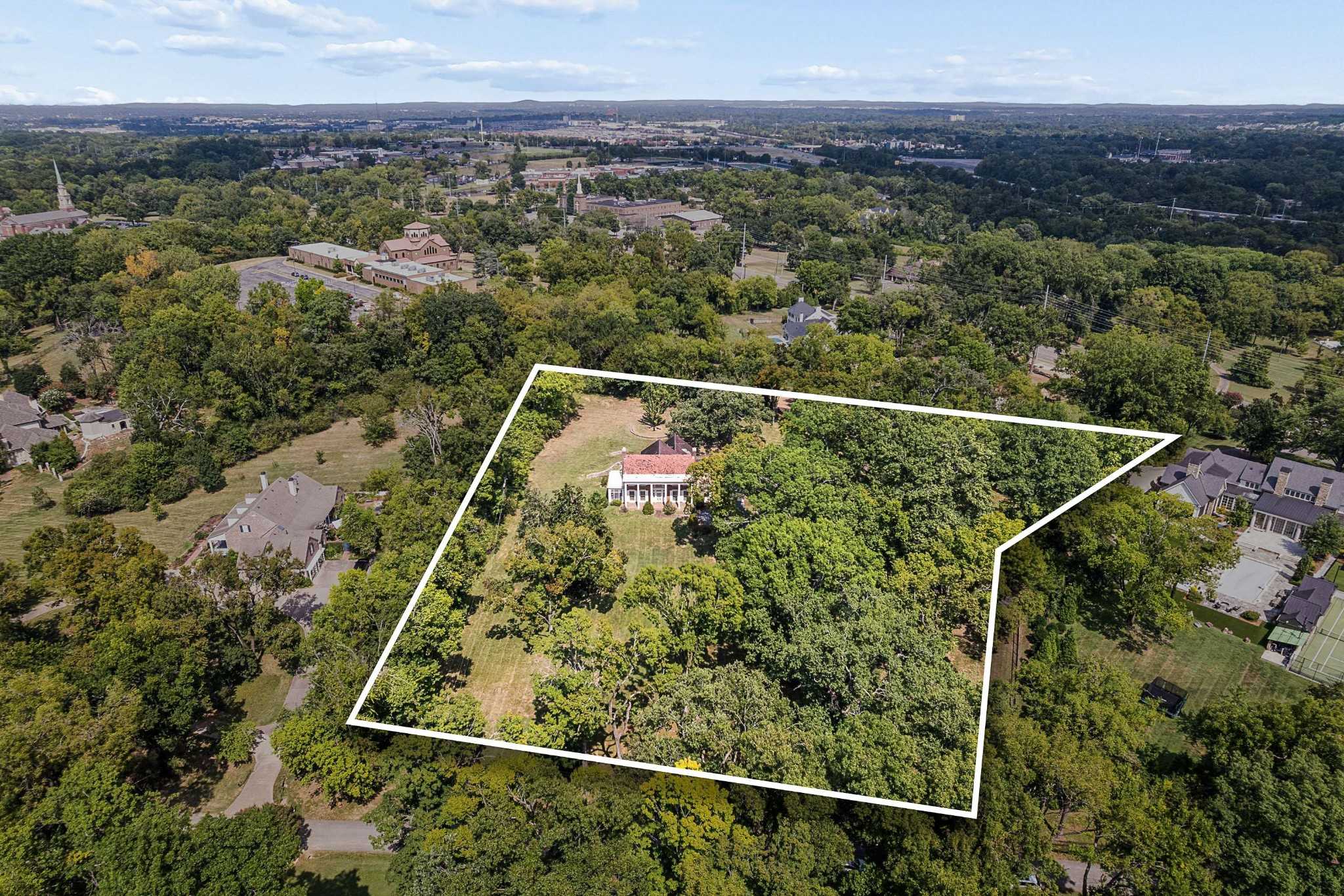 820 Overton Ln Nashville Tennessee United States, for Sale, commercial, Amy Kempf, Reliant Realty ERA Powered