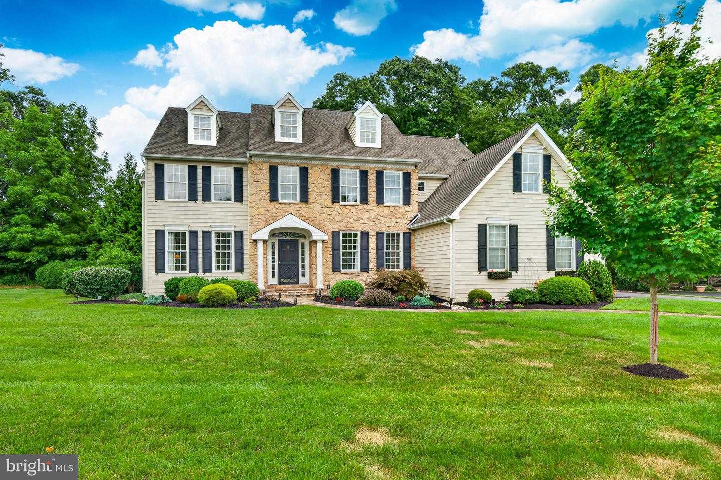 1003 HIDDEN HOLLOW LANE West Chester Pennsylvania United States, for Sale, residential,  , Swayne Real Estate Group