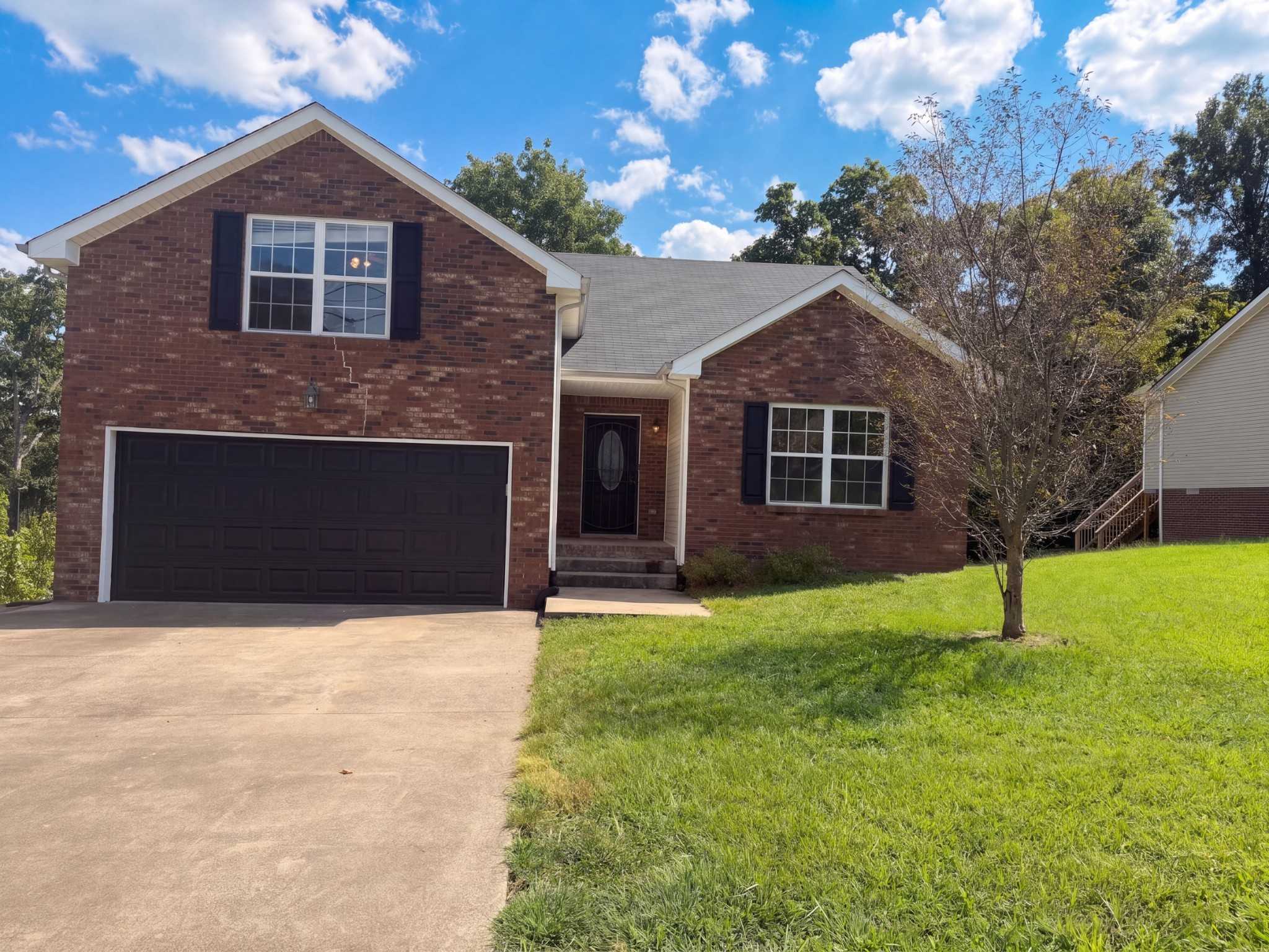3148 Brook Hill Dr Clarksville Tennessee United States, for Sale, residential, Adam Hanes, LPT Realty