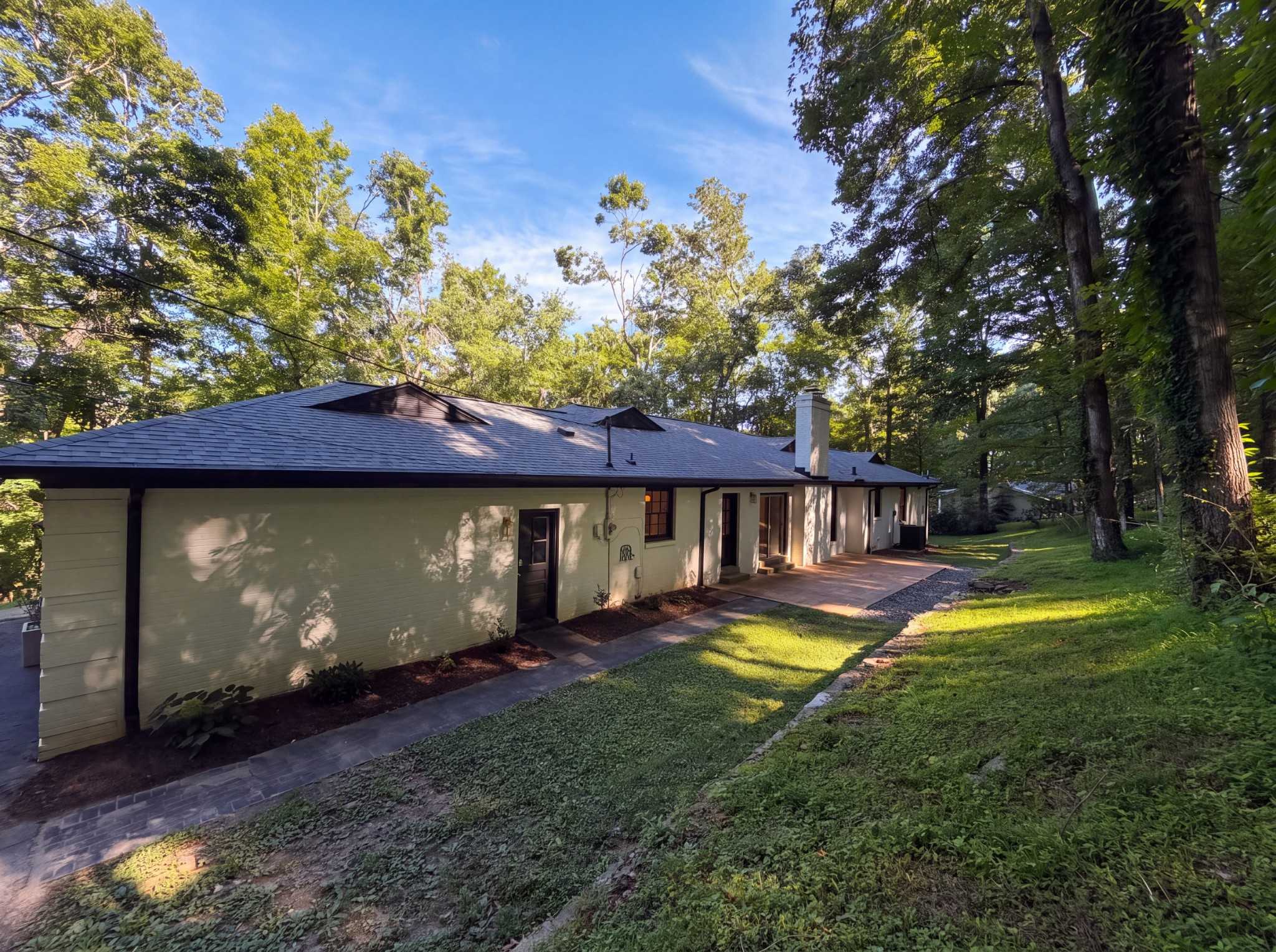 1904 Cromwell Dr Nashville Tennessee United States, for Sale, residential, Adam Hanes, LPT Realty