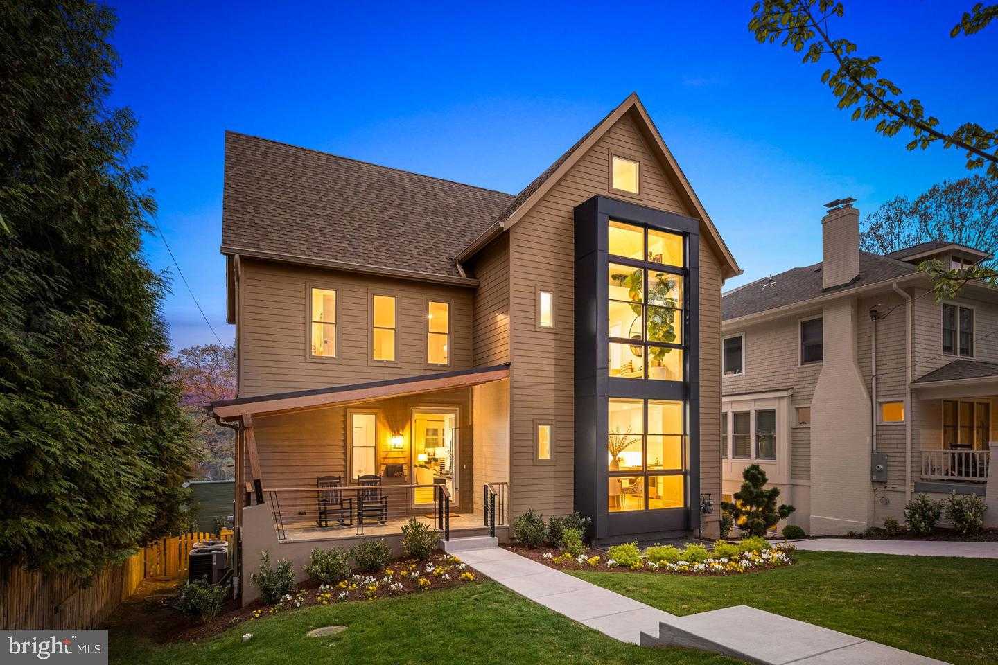 4892 MACARTHUR BOULEVARD Washington District Of Columbia United States, for Sale, residential, Edward Giles, Georgetown Realty Group