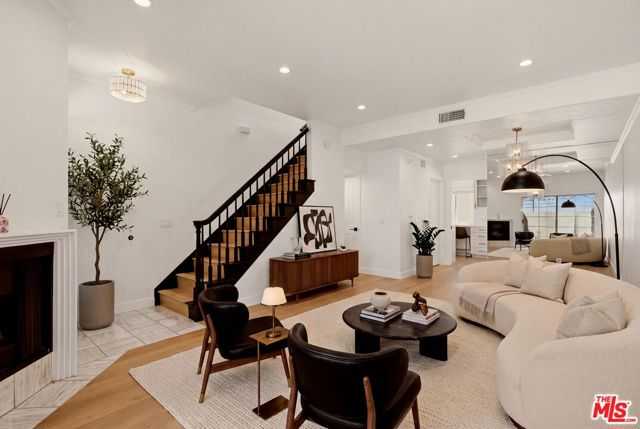 5145 Yarmouth Avenue APT 19 Los Angeles California United States, for Sale, residential,  , Castle Rock Realty