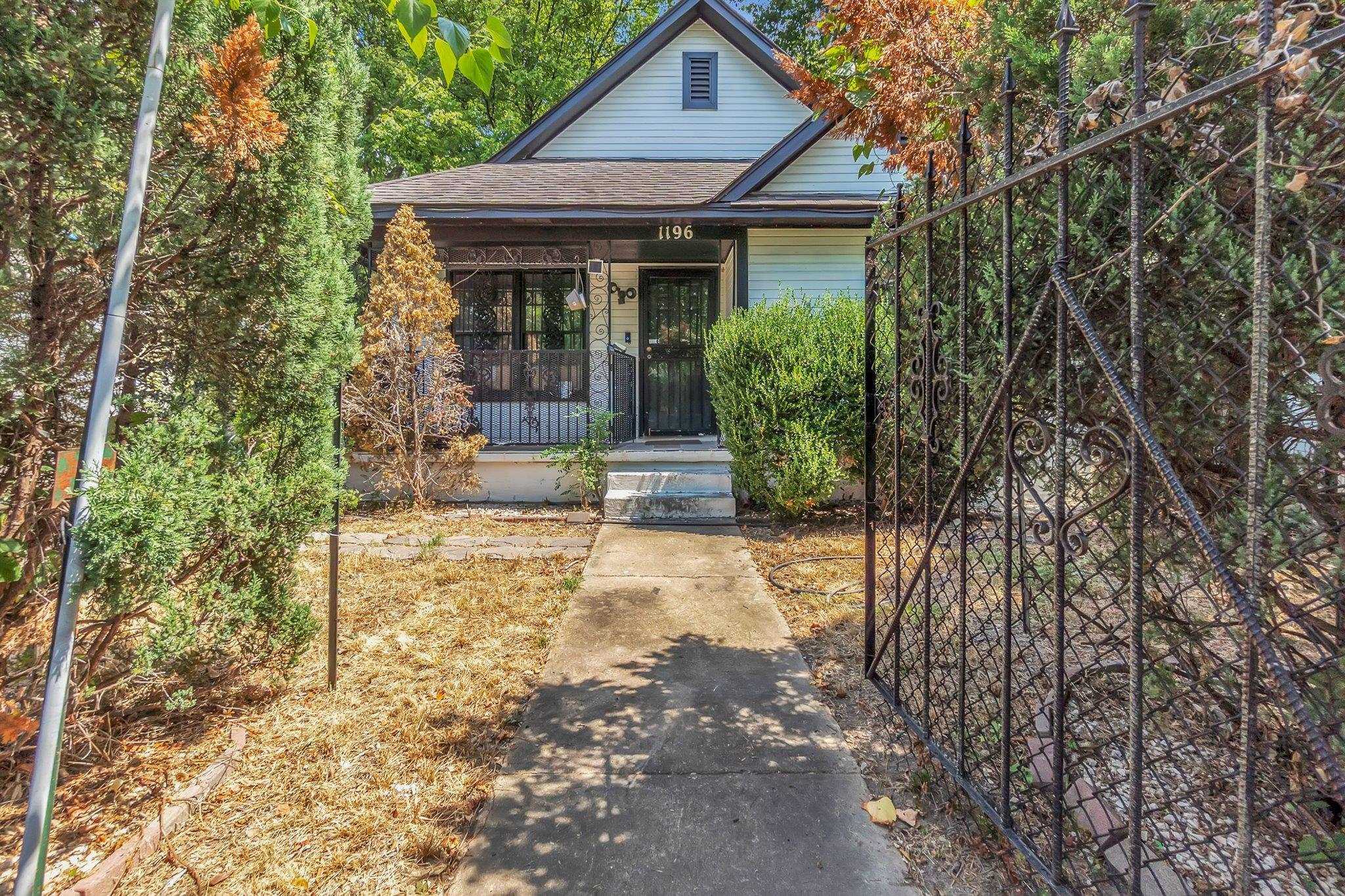 1196 WILLIE MITCHELL BLVD Memphis Tennessee United States, for Sale, residential, Verna Littleton, Fast Track Realty