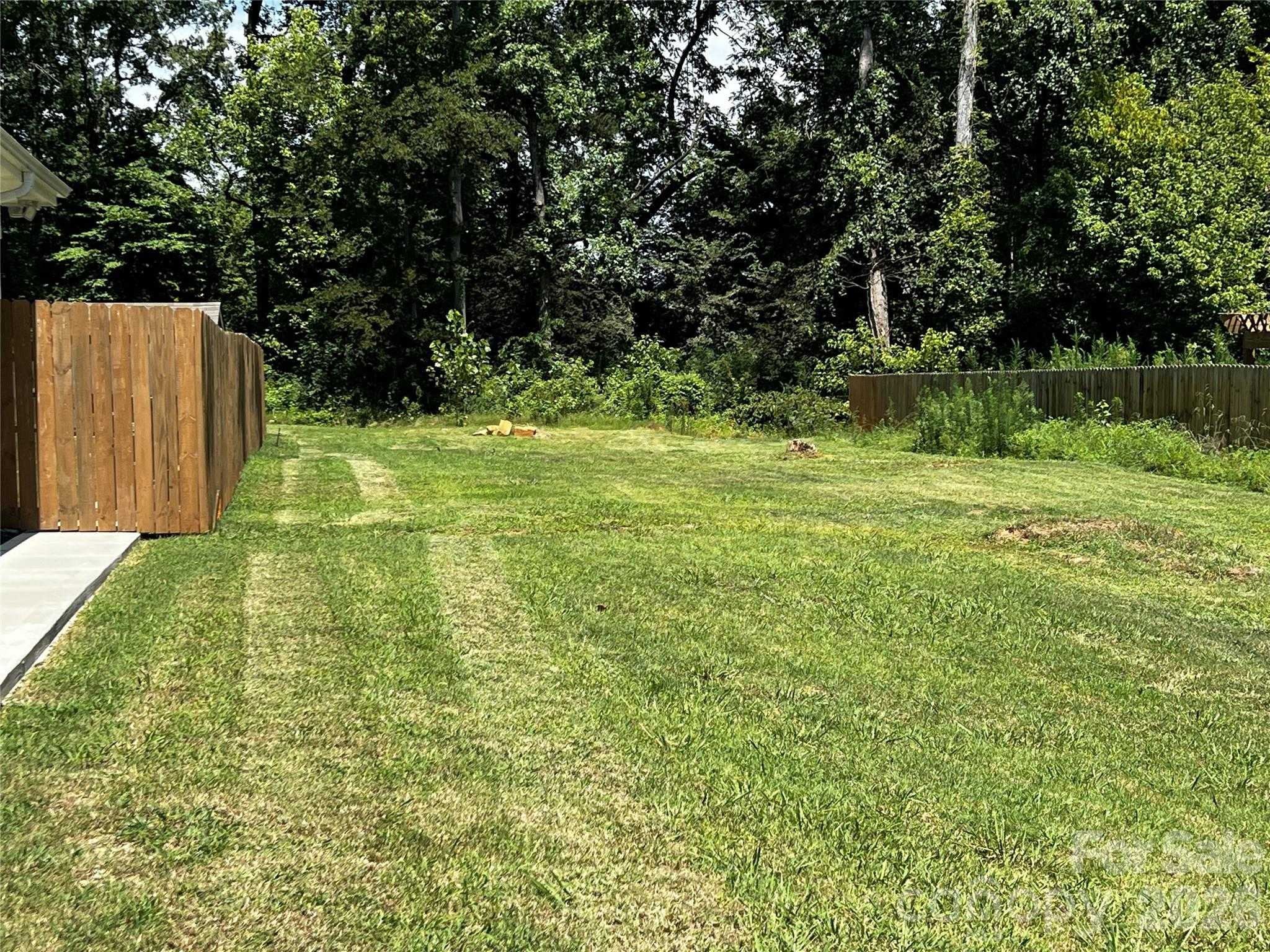 2004 B Avenue Charlotte North Carolina United States, for Sale, commercial, Kristen Haynes, New Home Buyers Brokers / Realty Pros