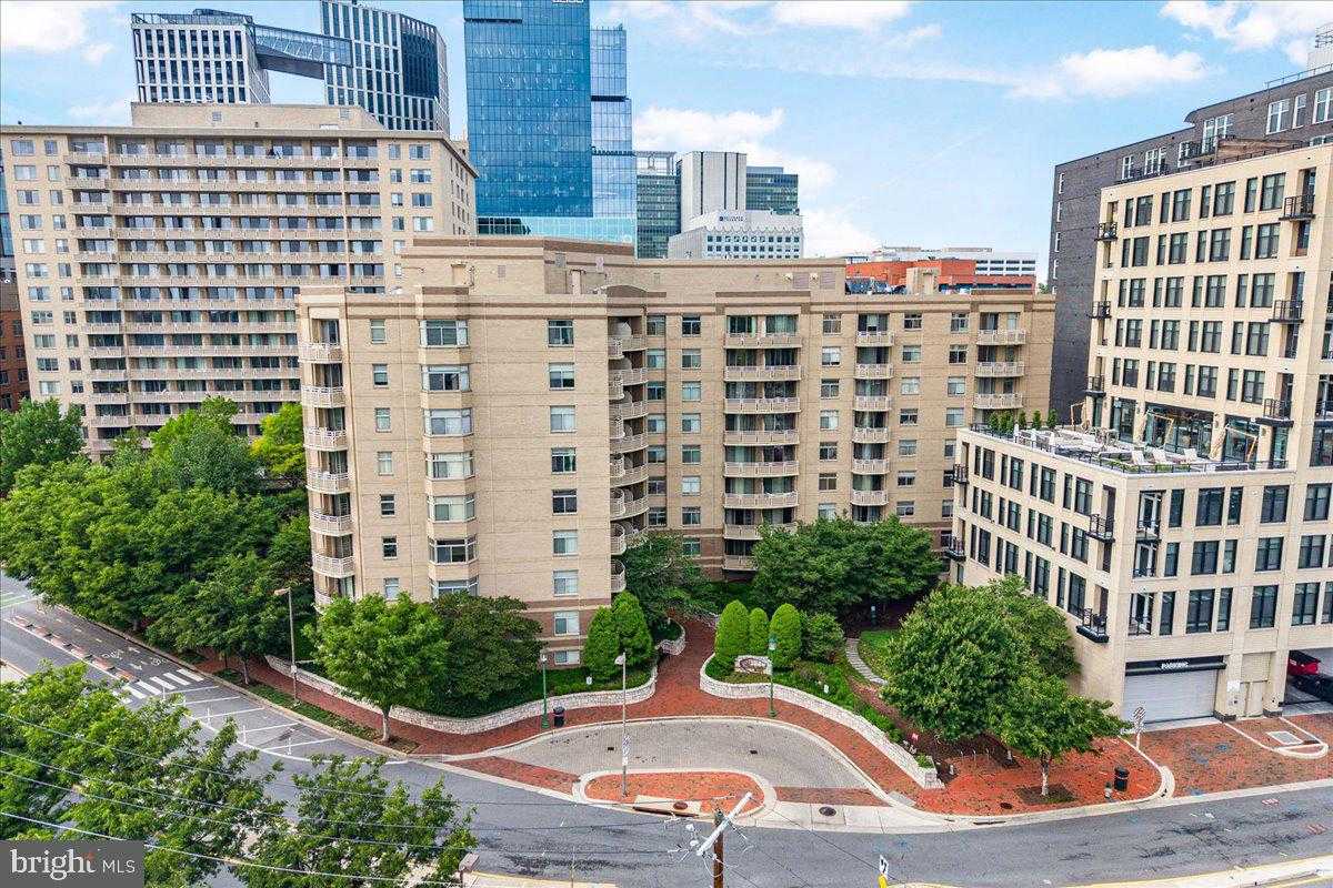 7111 WOODMONT AVENUE APT 308 Bethesda Maryland United States, for Sale, residential, Zandra Jamison, Samson Properties