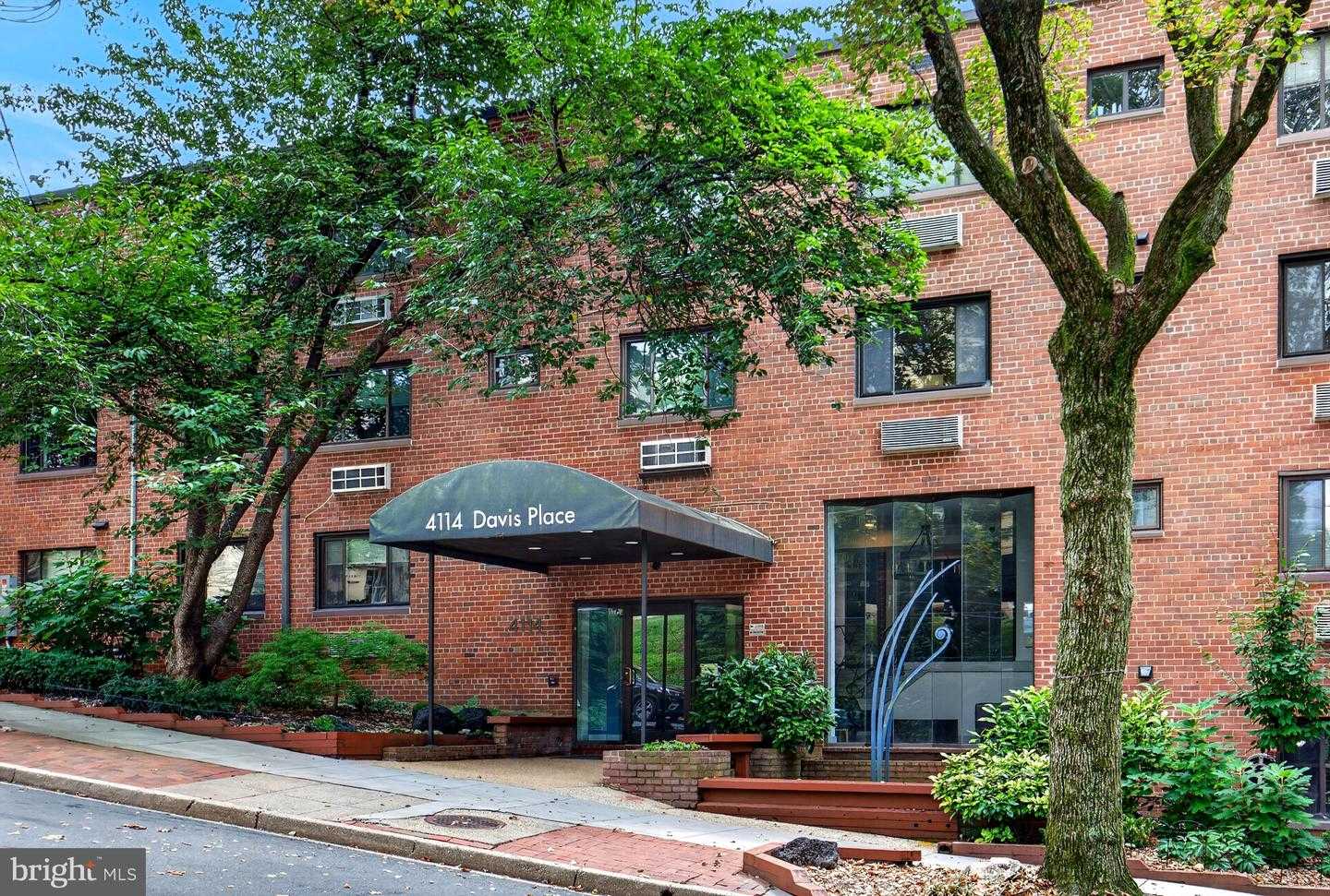 4114 DAVIS PLACE APT 104 Washington District Of Columbia United States, for Sale, residential, Edward Giles, Georgetown Realty Group