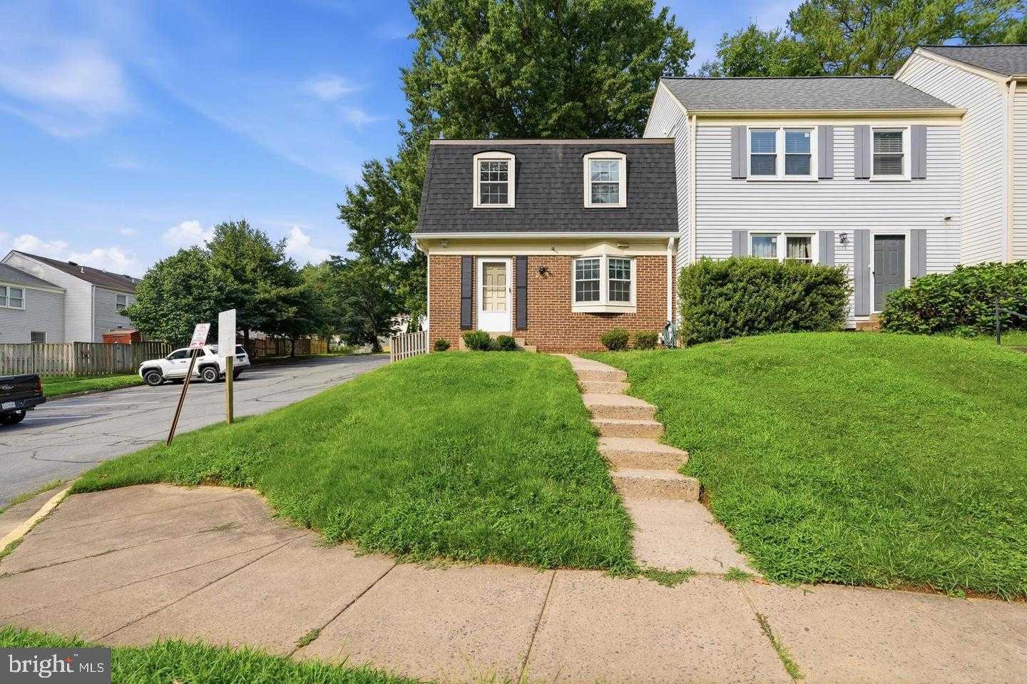3158 ELLENWOOD DRIVE Fairfax Virginia United States, for Sale, residential, Kamalia  Emerson, Samson Properties