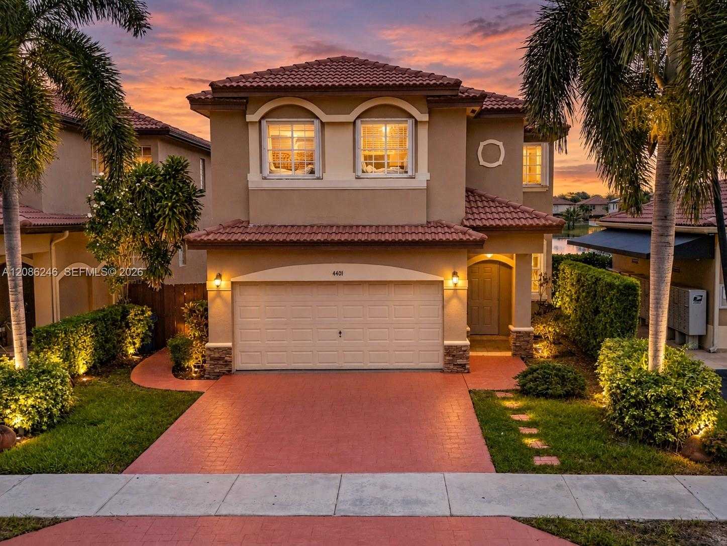 4401 NW 113th Ct Doral Florida United States, for Rent, residential, Roberto Villasmil, Interinvestments Realty, Inc.