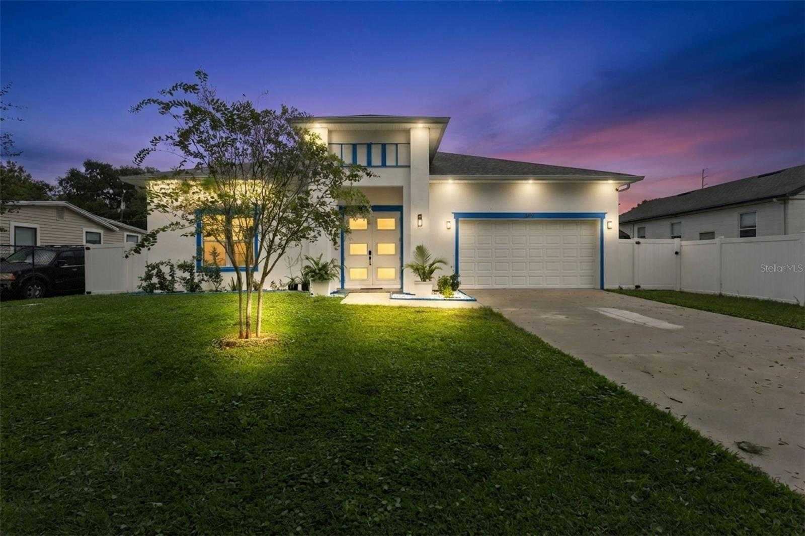 809 BURCH AVENUE Winter Garden Florida United States, for Sale, residential, Zaira Mejia, Spaces & Styles Group