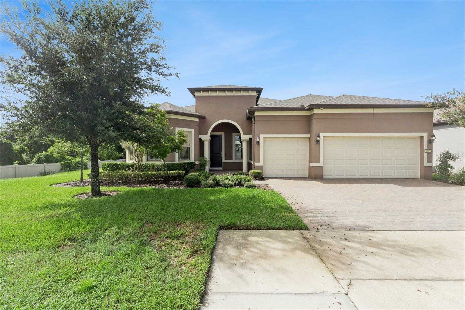 1005 MARE WAY Oviedo Florida United States, for Sale, residential, Fritz Wardlow, HomeSmart