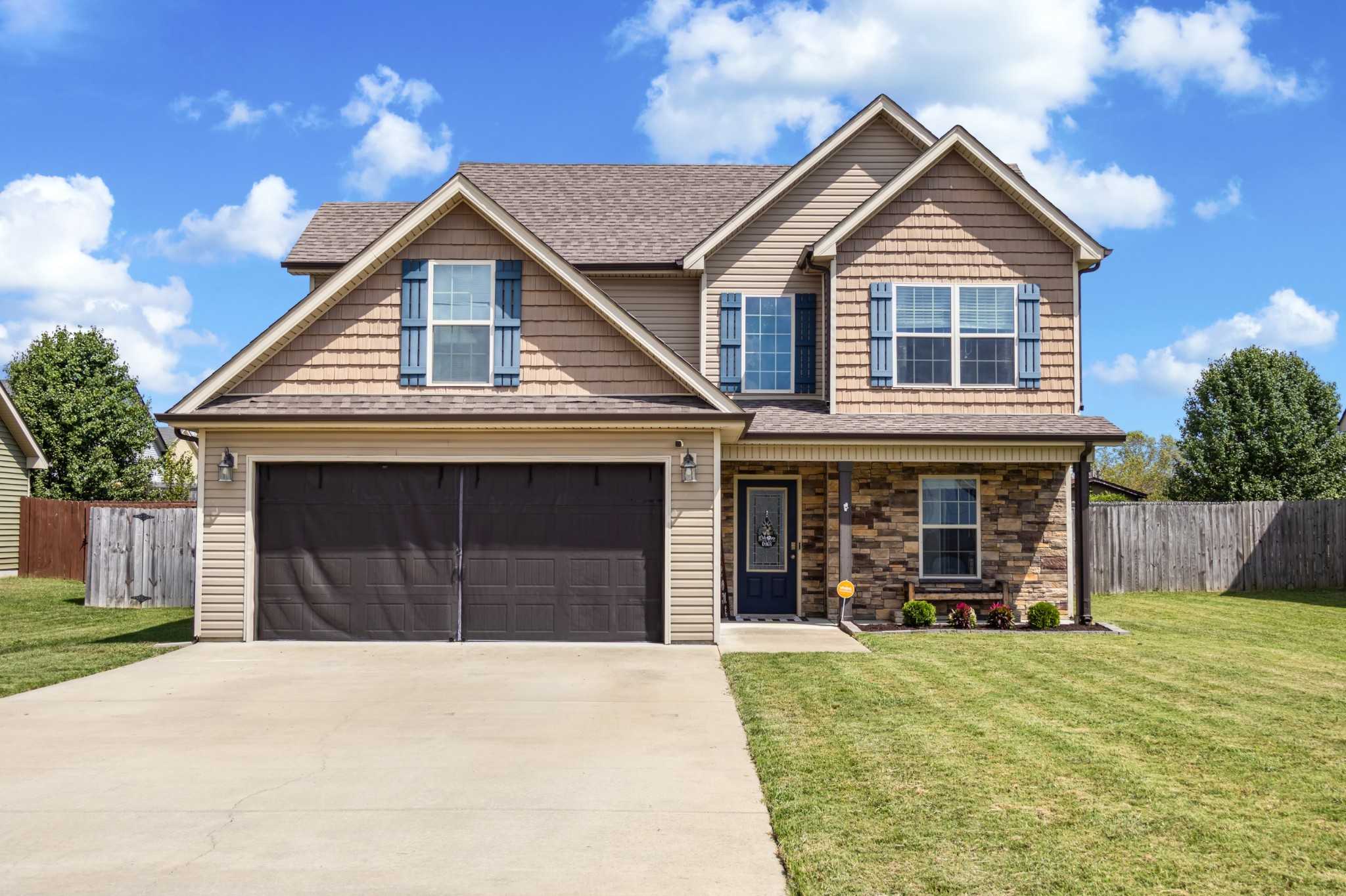 571 Tracy Ln Clarksville Tennessee United States, for Sale, residential, Sandra Hester, Keystone Realty and Management