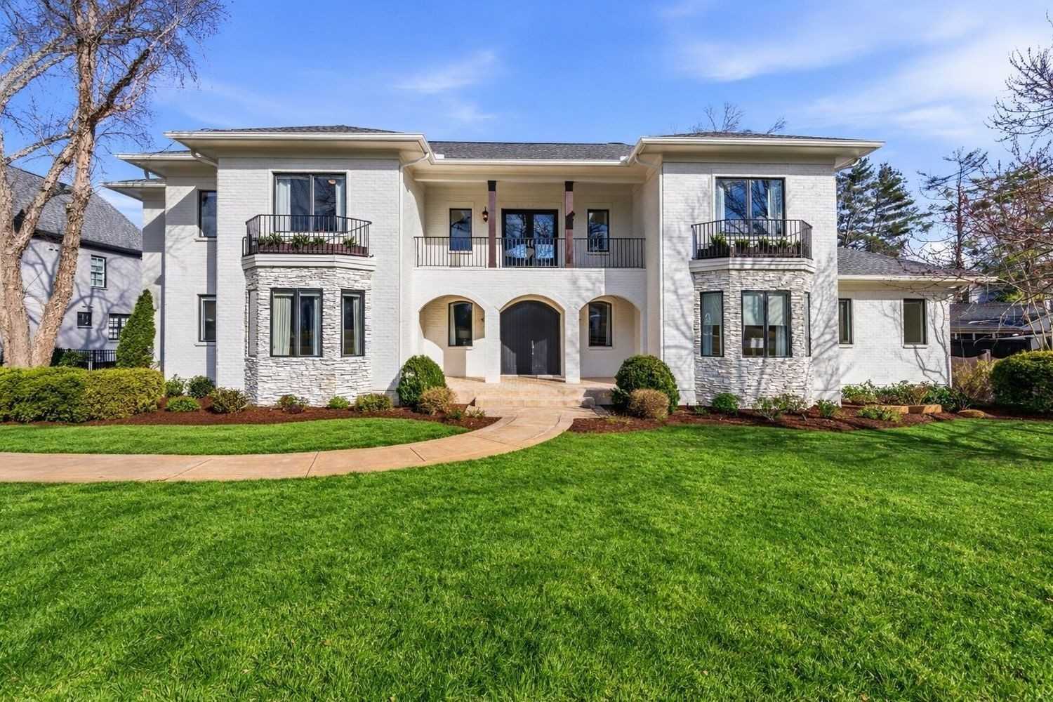 4016 Dorcas Dr Nashville Tennessee United States, for Sale, residential, Adam Hanes, LPT Realty