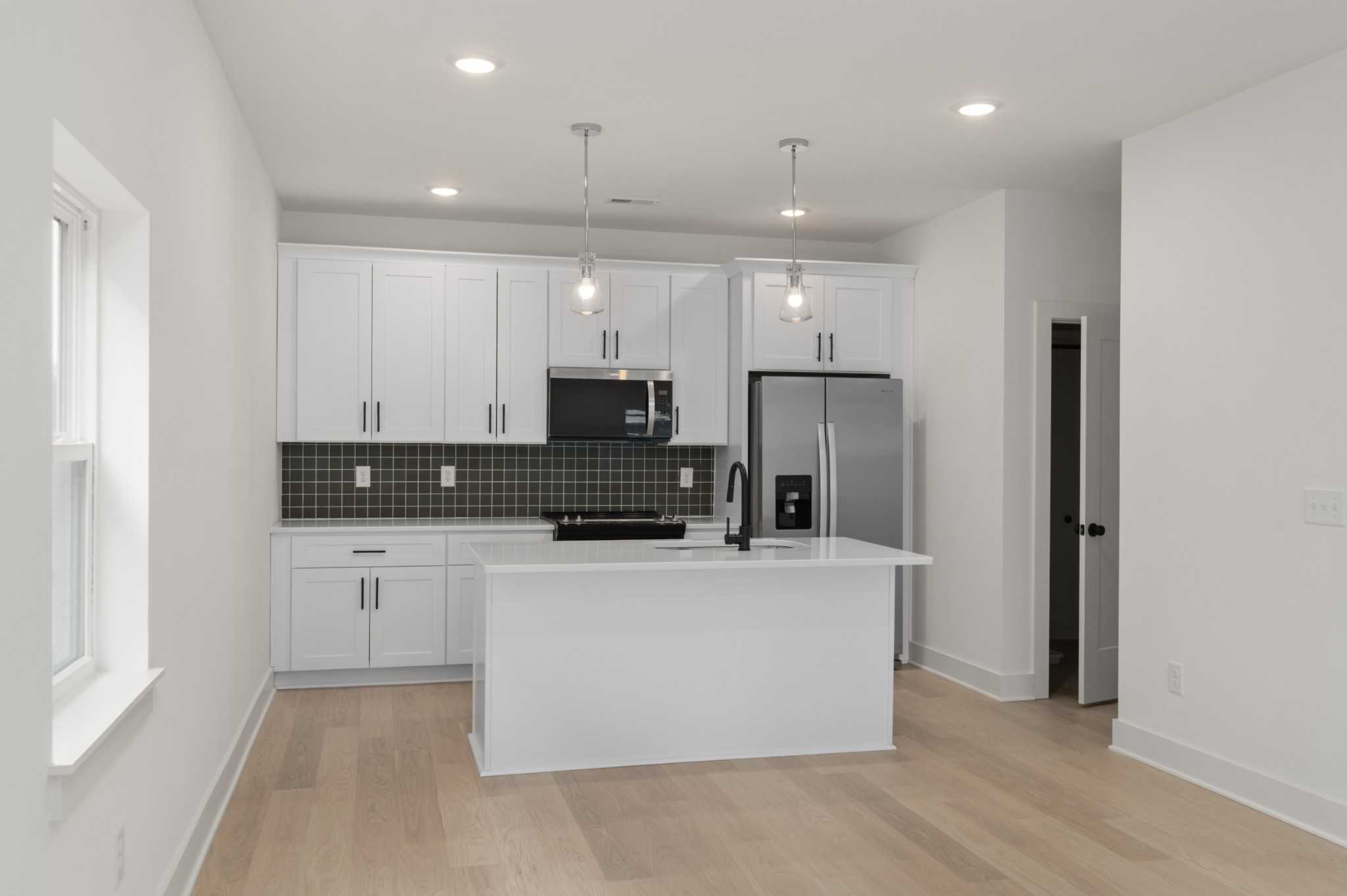 550 Markham St  APT 19 Nashville Tennessee United States, for Rent, residential, Amy Kempf, Reliant Realty ERA Powered