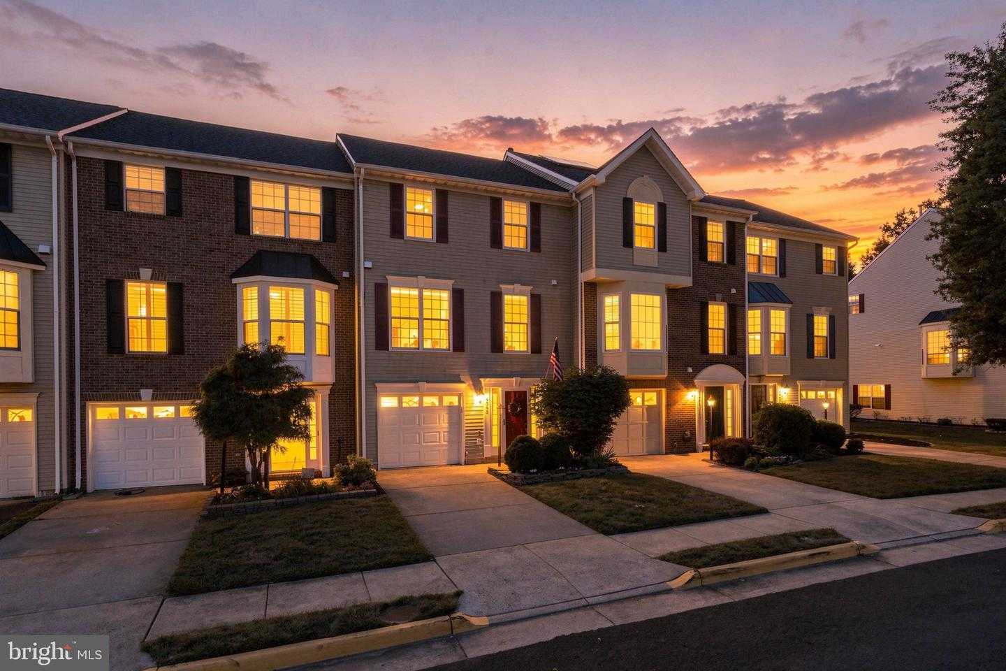 6543 KELSEY POINT CIRCLE Alexandria Virginia United States, for Sale, residential, Sophia Wilson, Incom New Sample Office