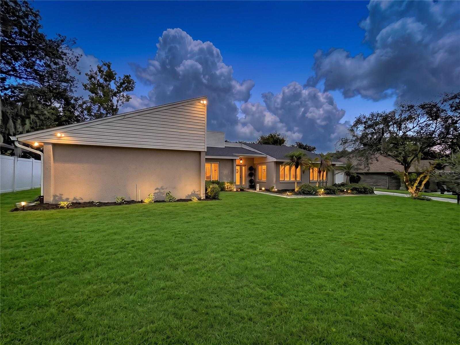 1068 SUGARTREE DRIVE Lakeland Florida United States, for Sale, residential,  , The Mount Dora Group 