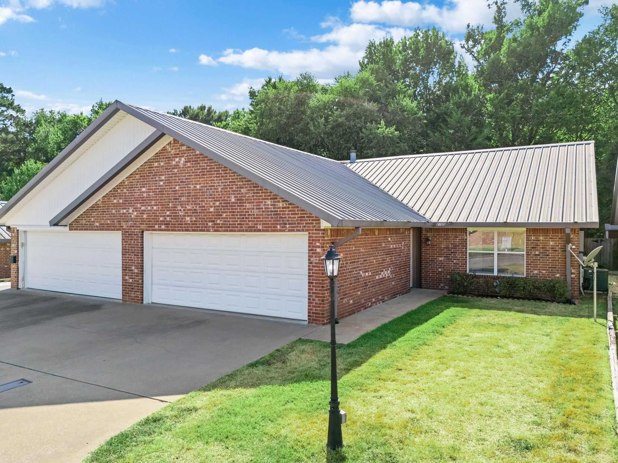 2105 Sandstone Dr Longview Texas United States, for Sale, residential,  , Drake Chapman Real Estate, Brokerage